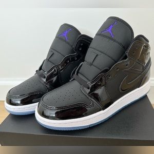 Air Jordan 1 mid se space jam